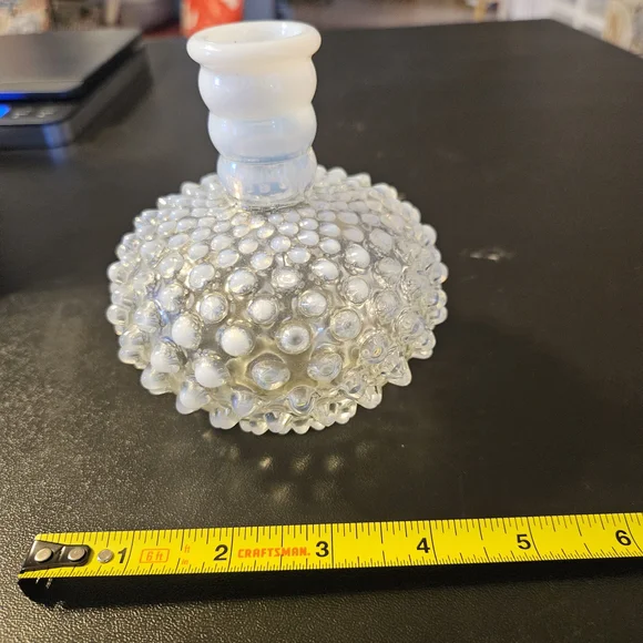 🏺vintage Fenton glowy opalescent hobnail glass bottle or vase - Picture 8 of 9
